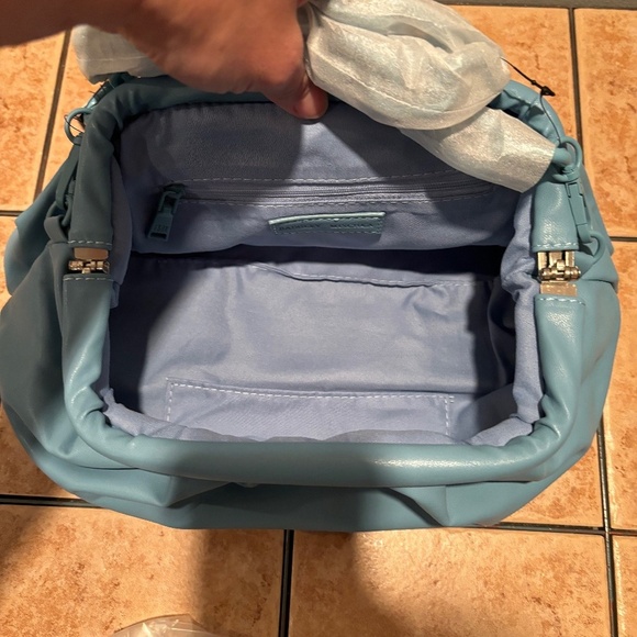 Badgley Mischka Vegan Leather Wrapped Frame Clutch in Blue NWT - Picture 6 of 9